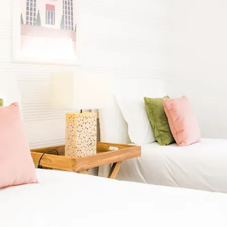 Liiiving In | Cosy Experience *