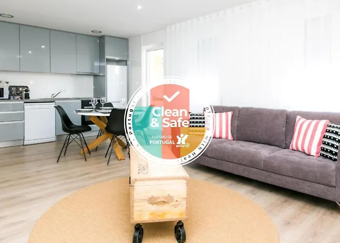 Liiiving In | Cosy Experience Hotel Oporto