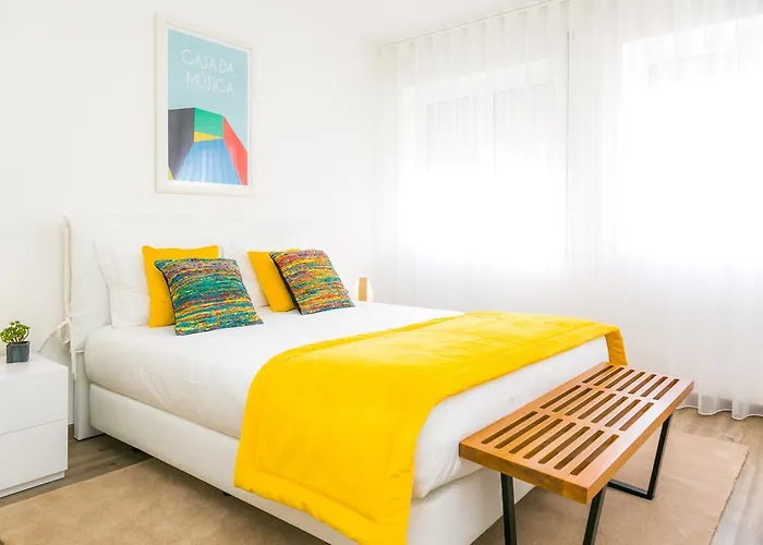 Liiiving In | Cosy Experience *