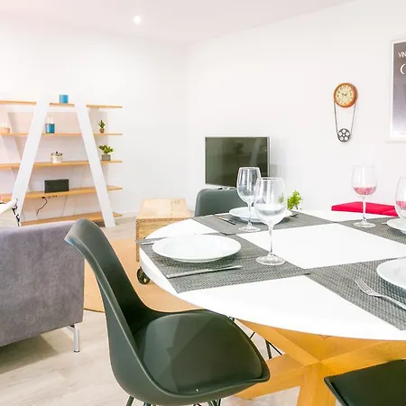 Liiiving In | Cosy Experience Apartment *