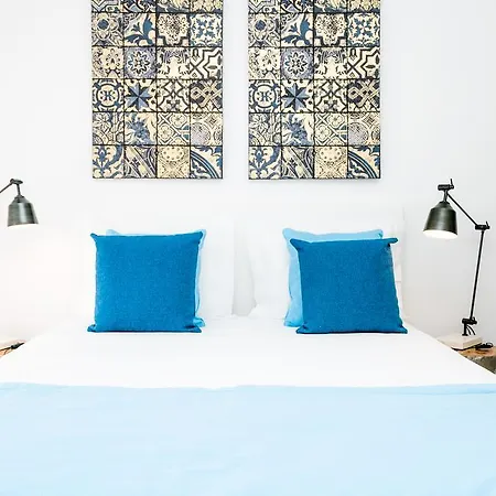 Hotel Liiiving In | Cosy Experience *